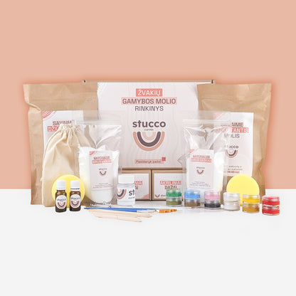 Ore savaime džiūstantis molis ir pilnas rinkinys skirtas formuoti dekoracijas, aukštos kokybės. Tinkamas vaikams ir suaugusiems, dovanoms, pasidayk pats, meno terapijai. SU biriu vašku skirtu žvakių lipdymui. Eteriniai aliejai ir dažai. Miksas
